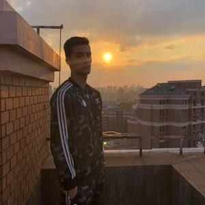 Meet your Posher, Nicolo